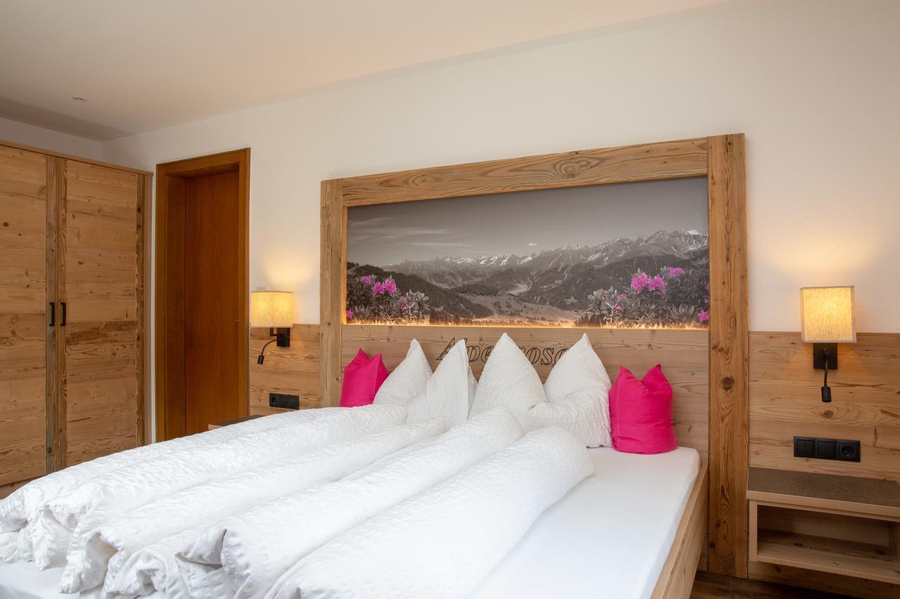 Pension Alpenrose Serfaus Esterno foto